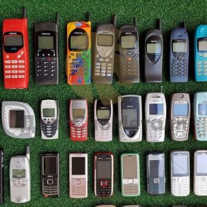 старые телефоны